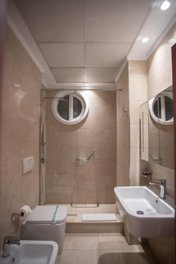 Appartamento con 2 Camere da Letto