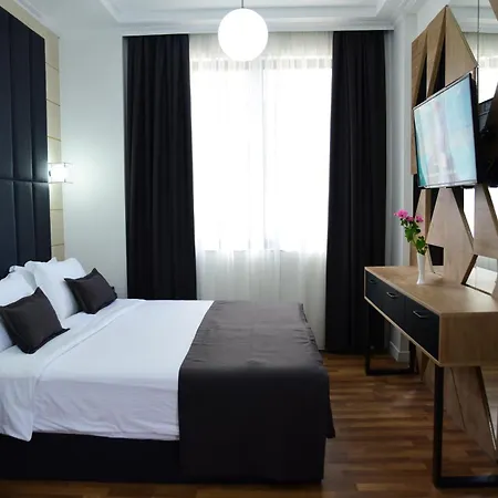 Hotel Comfort City Center-3