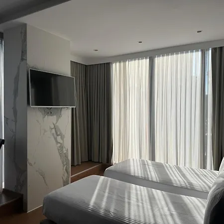Black Diamond Hotel-2